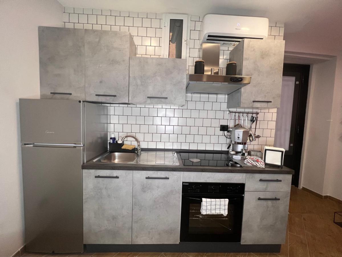 Doremi Apt Naples Extérieur photo